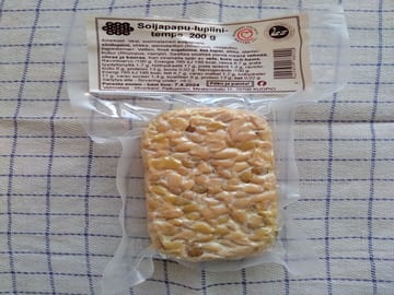 Palkuainen Soijapapu-lupiinitempe