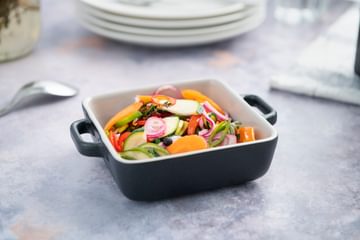 Pikkeliliemi ja marinoidut kasvikset