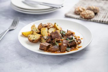 Thaibasilika maustettua härkää
