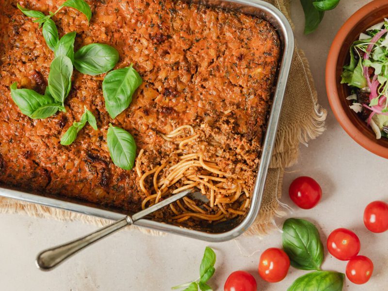 Tomaattinen spagettivuoka 1300x867